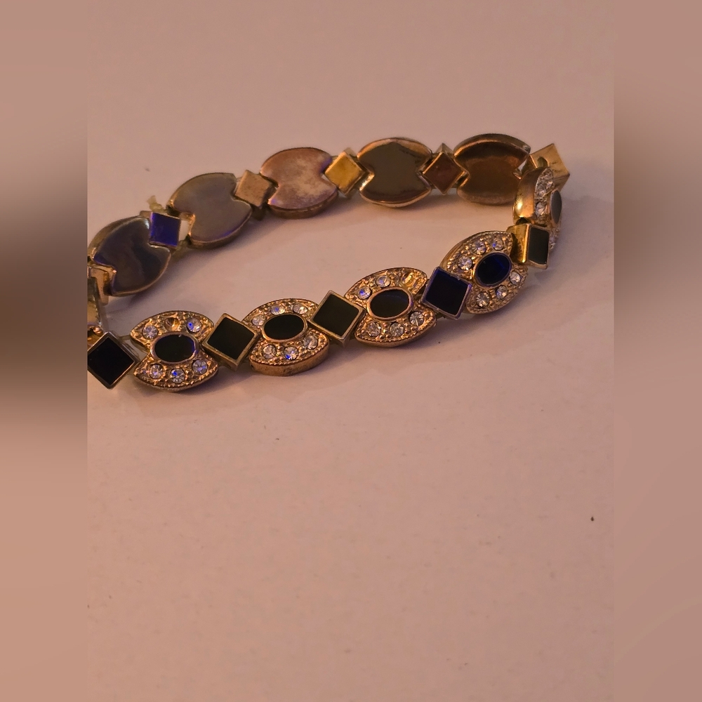 BLACK VTG ENAMEL GOLD TONED METAL WITH RHINESTONES STATEMENT STRETCH BRACELET